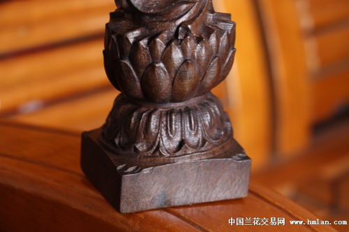 越南沉香木木雕工藝品 蓮花觀音木雕的藝術(shù)與神韻