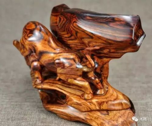 文人心尖上的木雕 黃花梨木雕花卉的藝術(shù)魅力