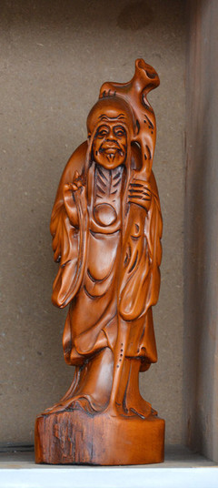 壽星木雕中的花卉意象 藝術與文化的交融